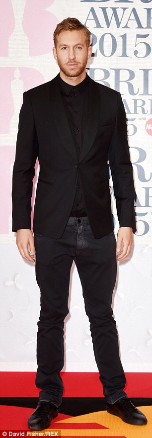 2752E33500000578-3028061-Looking_sharp_in_all_black_for_the_Brit_Awards_in_February_2015-a-2_1428361694977