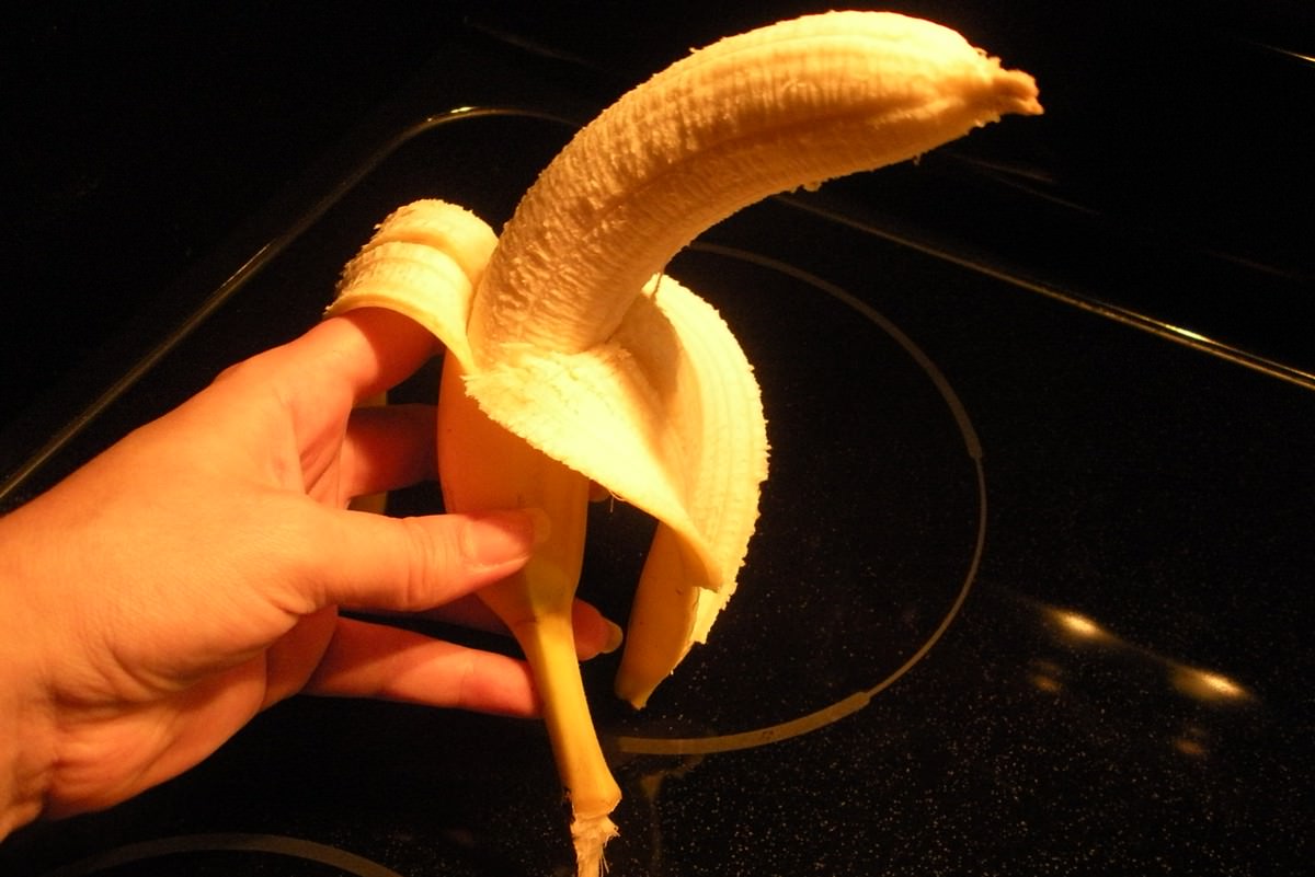 Uma vida inteira a descascar bananas da forma errada.