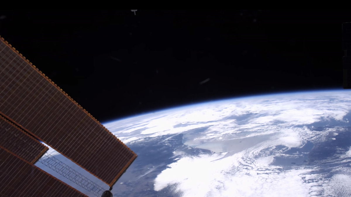 A Terra filmada do espaço em imagens 4K de cortar a respiração