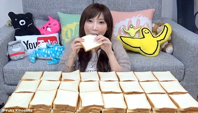 Kinoshita Yuka, a japonesa que devorou 100 fatias de pão de uma só vez