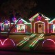 As luzes de Natal desta casa brilham ao som de dubstep