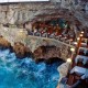 Restaurante em caverna é considerado o mais romântico do mundo