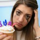Os 10 tipos de aniversariantes, retratados pela youtuber Rachel Levin