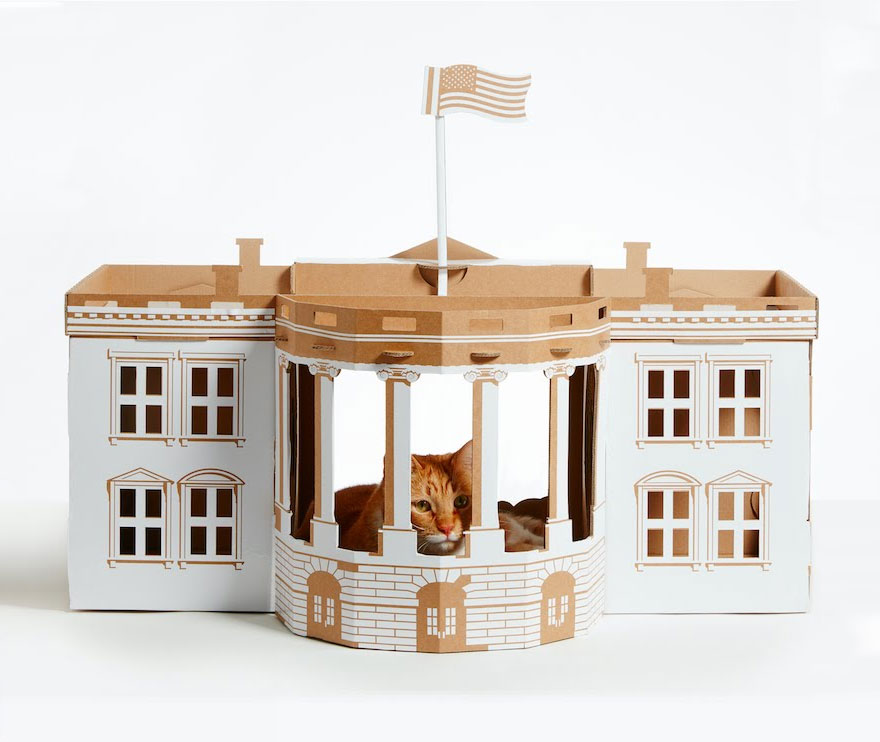 Casas de cartão para gatos, inspiradas em monumentos famosos