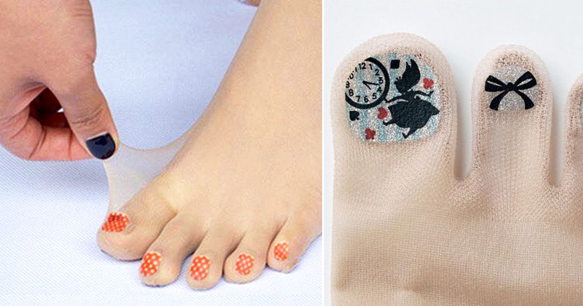 Meias com unhas pré-pintadas são a última invenção bizarra no Japão