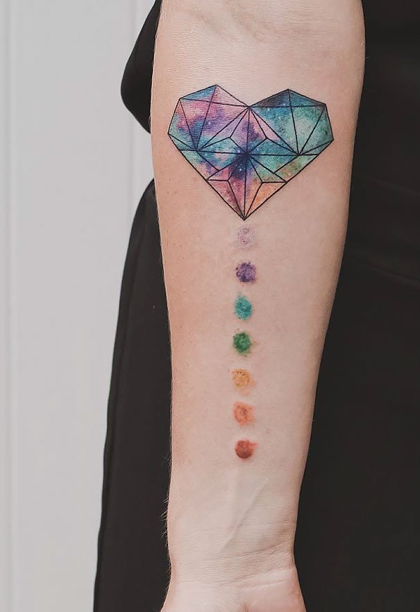 Tatuagens geniais que fundem geometria e natureza