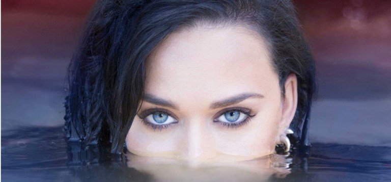 Katy Perry lança &#8220;Rise&#8221;, um hino para os Jogos Olímpicos