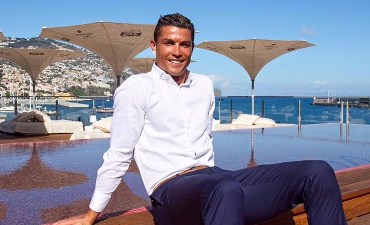 Aeroporto do Funchal vai ter o nome de Cristiano Ronaldo