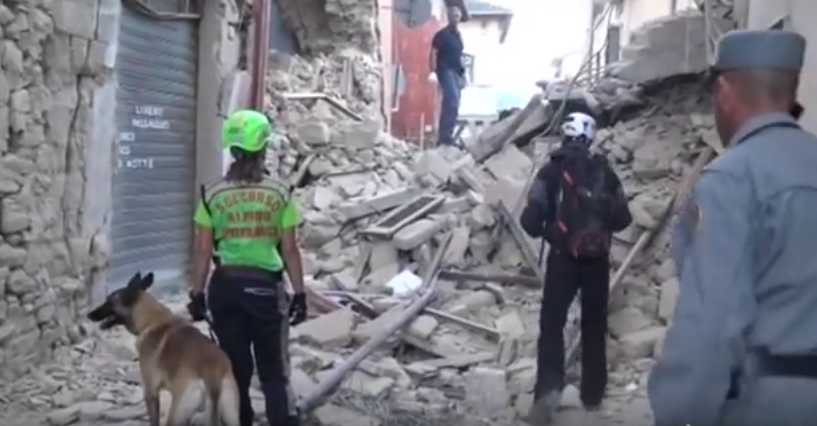 Video: &#8220;Metade de cidade italiana desapareceu&#8221; depois do sismo