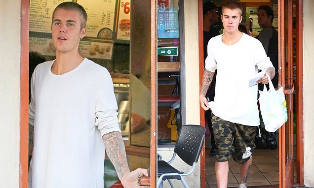 Justin Bieber sem dinheiro. Fã pagou a sua conta num café