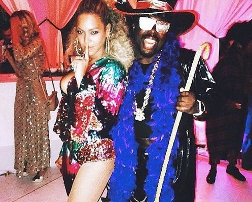 Beyoncé faz repouso à voz por ordens médicas e dá festa de anos que levou vários artistas aos anos 70