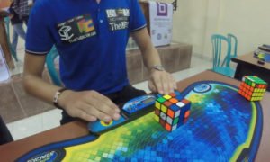 Holandês resolveu o cubo de Rubik em 4,74 segundos