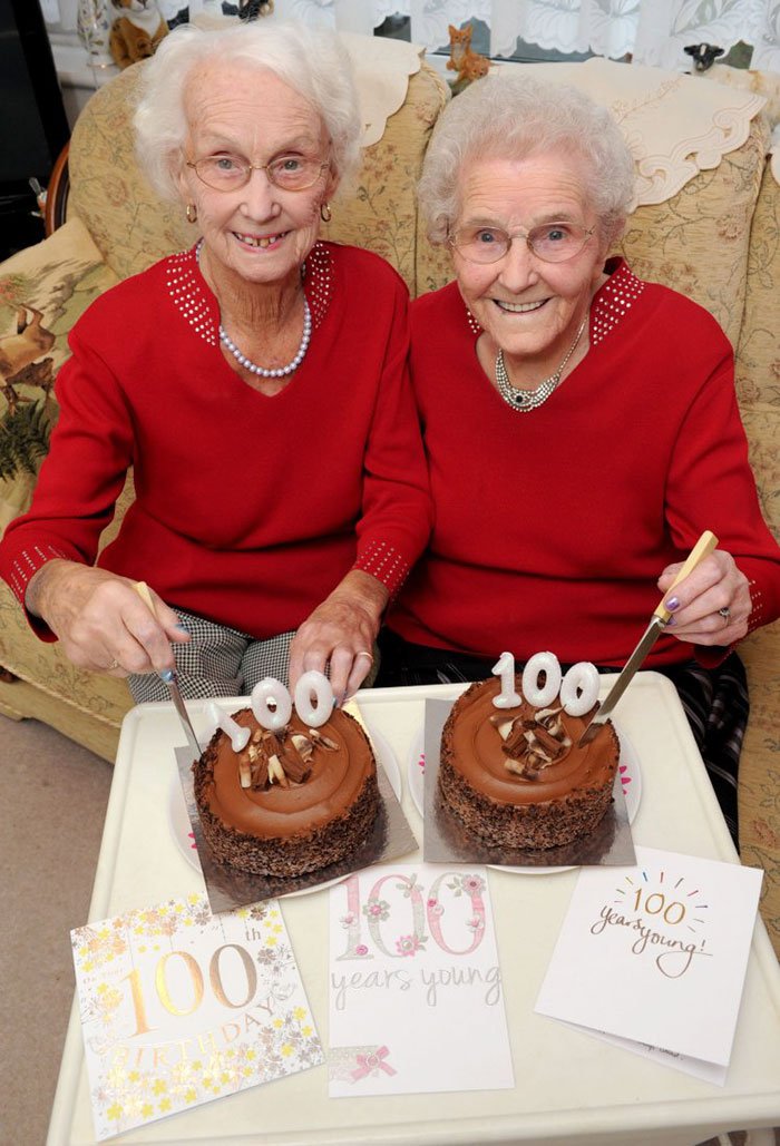 Gémeas celebram 100 anos e revelam o segredo da longevidade