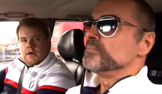 George Michael com James Corden numa versão inicial do famoso «Carpool Karaoke»