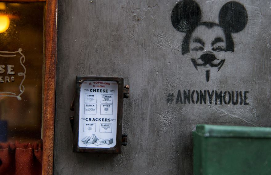 Mini-restaurantes para ratos estão a abrir na Suécia, pela mão dos Anonymouse