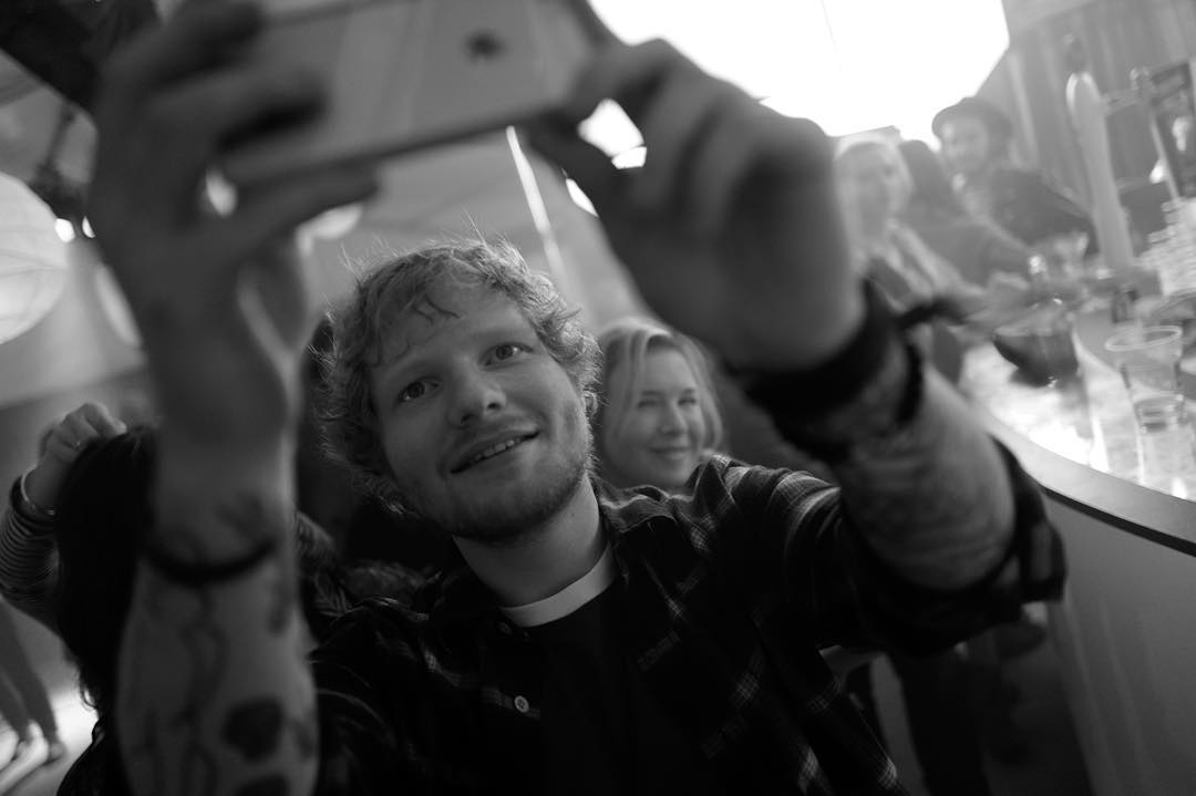 Ed Sheeran revela a tracklist do seu terceiro álbum, Divide