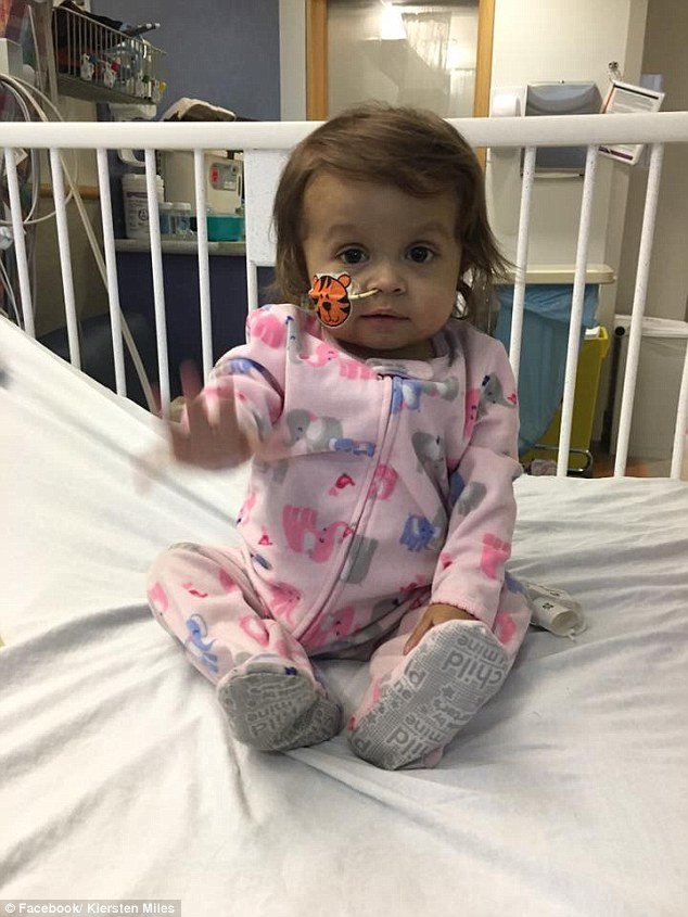 Baby-sitter doou parte do seu fígado para salvar uma menina de quem toma conta