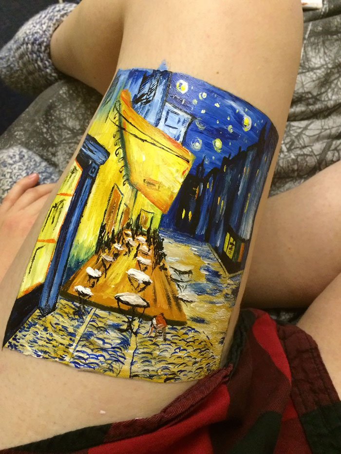 Depressão: jovem recria quadro de Van Gogh na perna, em vez de se auto-mutilar