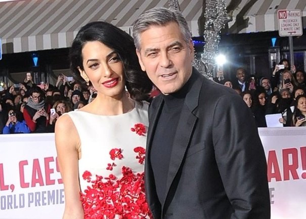 George Clooney assume e fala pela primeira vez sobre a gravidez da mulher