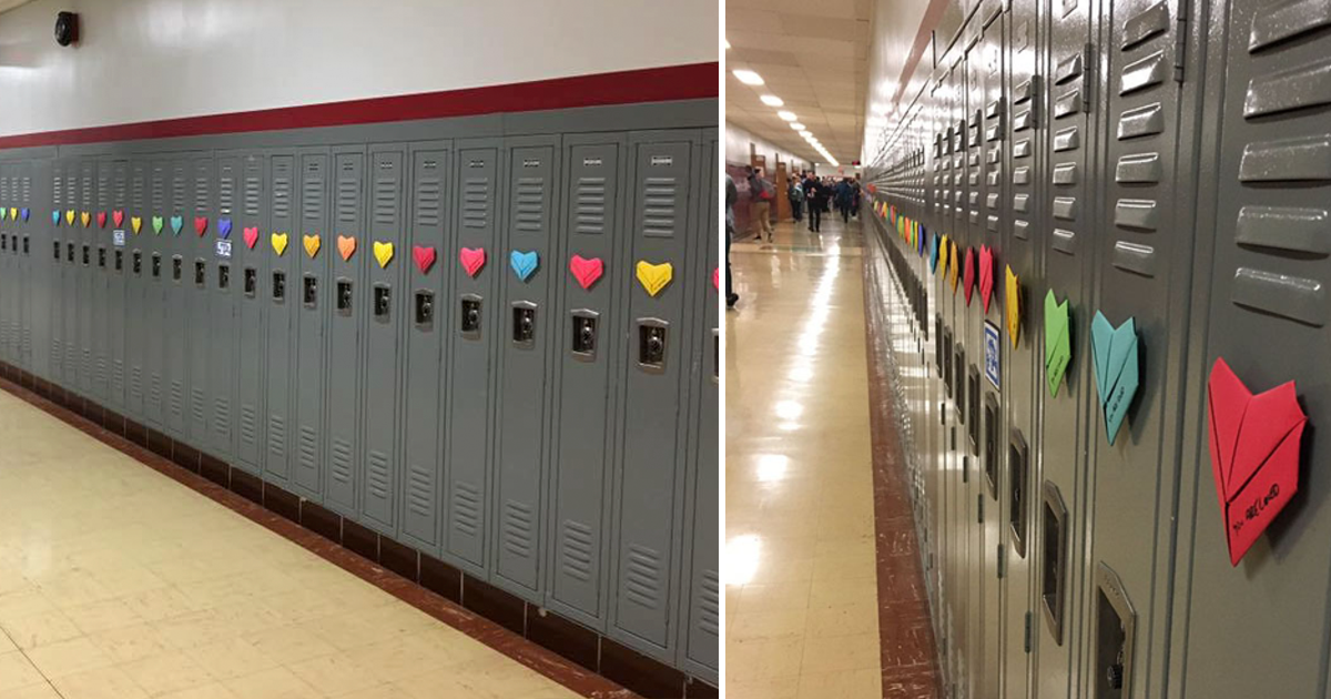 Estudante anónimo surpreende a escola inteira com 1500 origamis no Dia dos Namorados