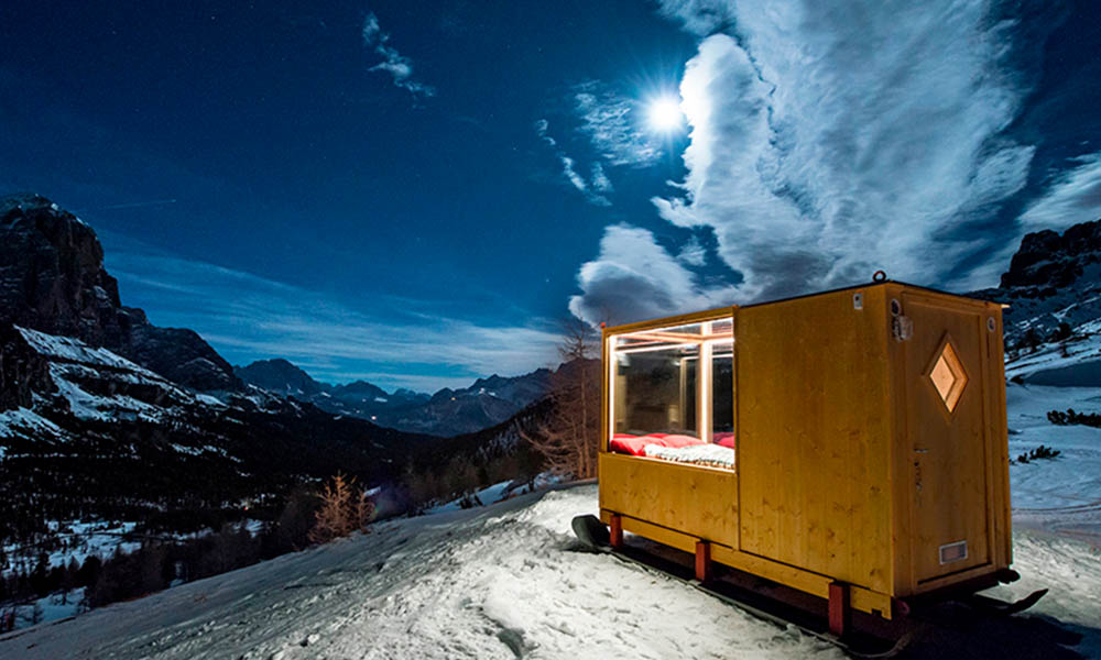 Este quarto móvel permite passar a noite a ver as estrelas