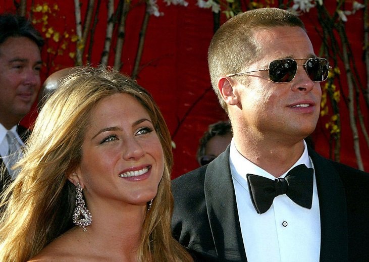 Brad Pitt e Jennifer Aniston têm trocado mensagens desde que o actor se divorciou&#8230;
