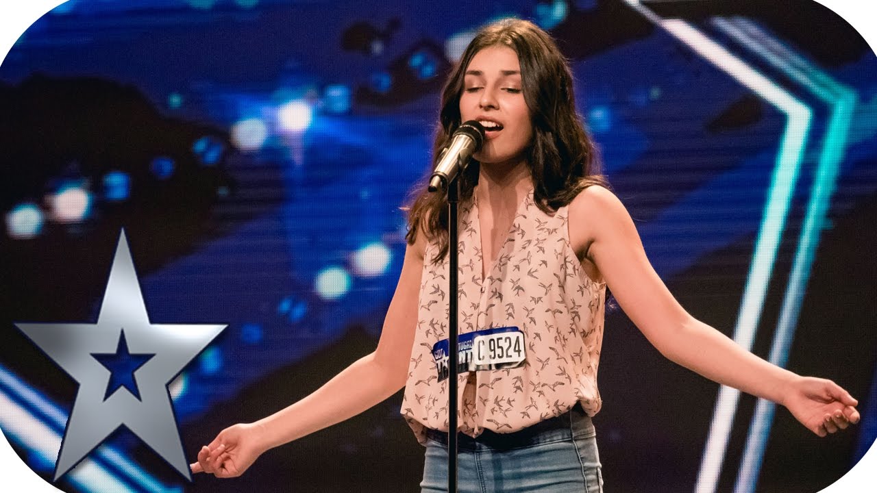Lara Oliveira, de 14 anos, teve o 1º botão dourado no Got Talent Portugal