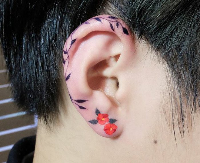 Tatuagens na helix da orelha são nova tendência, e invadiram o Instagram
