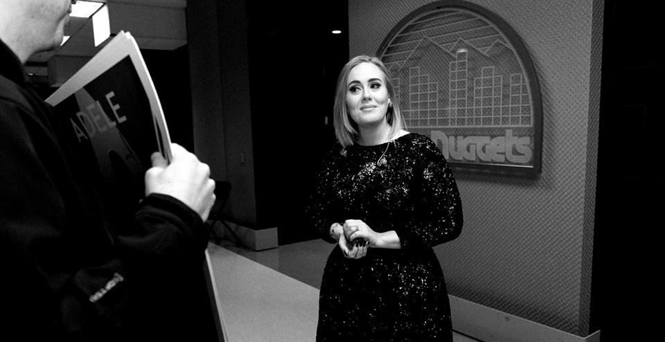Adele no cinema? É possível.
