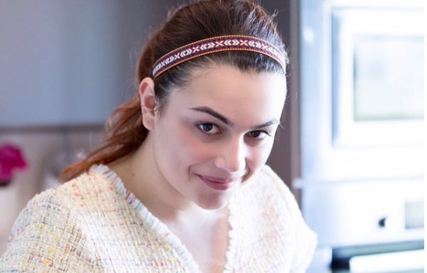 Ana Guiomar oferece-se como cozinheira em casa dos fãs