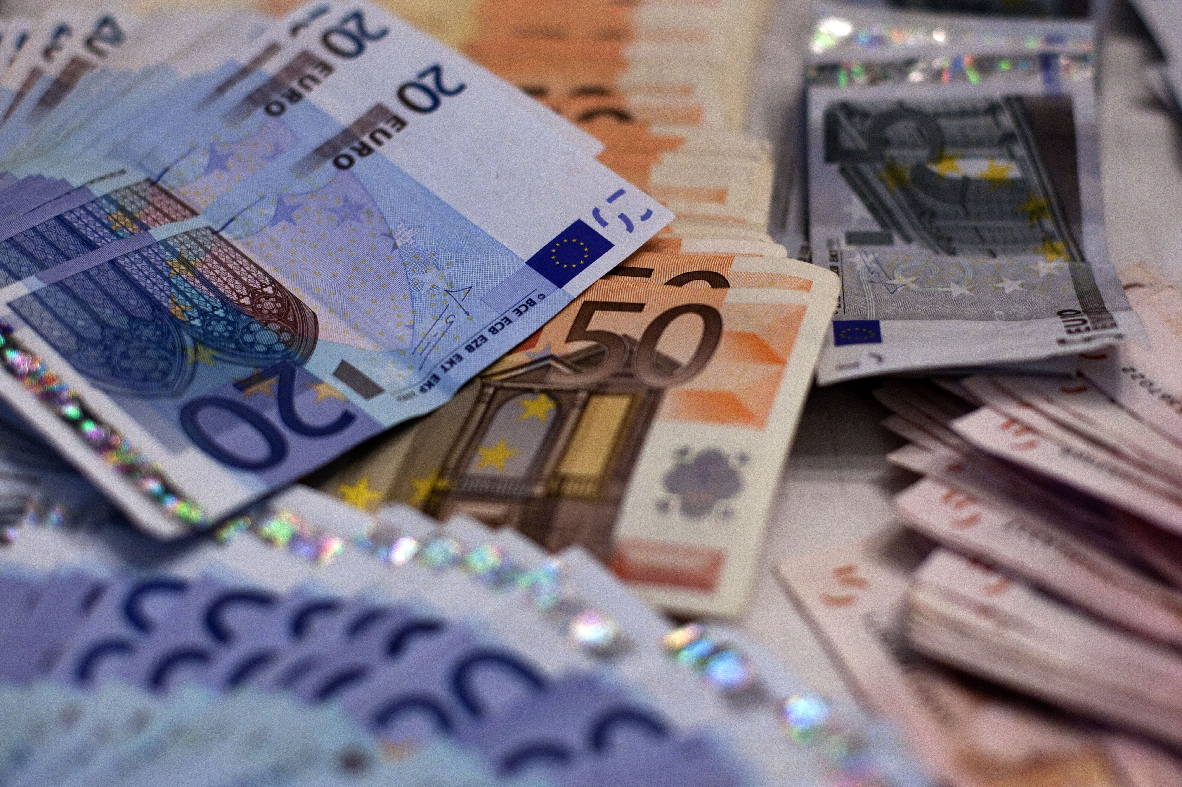 Portugal colocou 1.100 ME em dívida de curto prazo a taxas de juro mais baixas