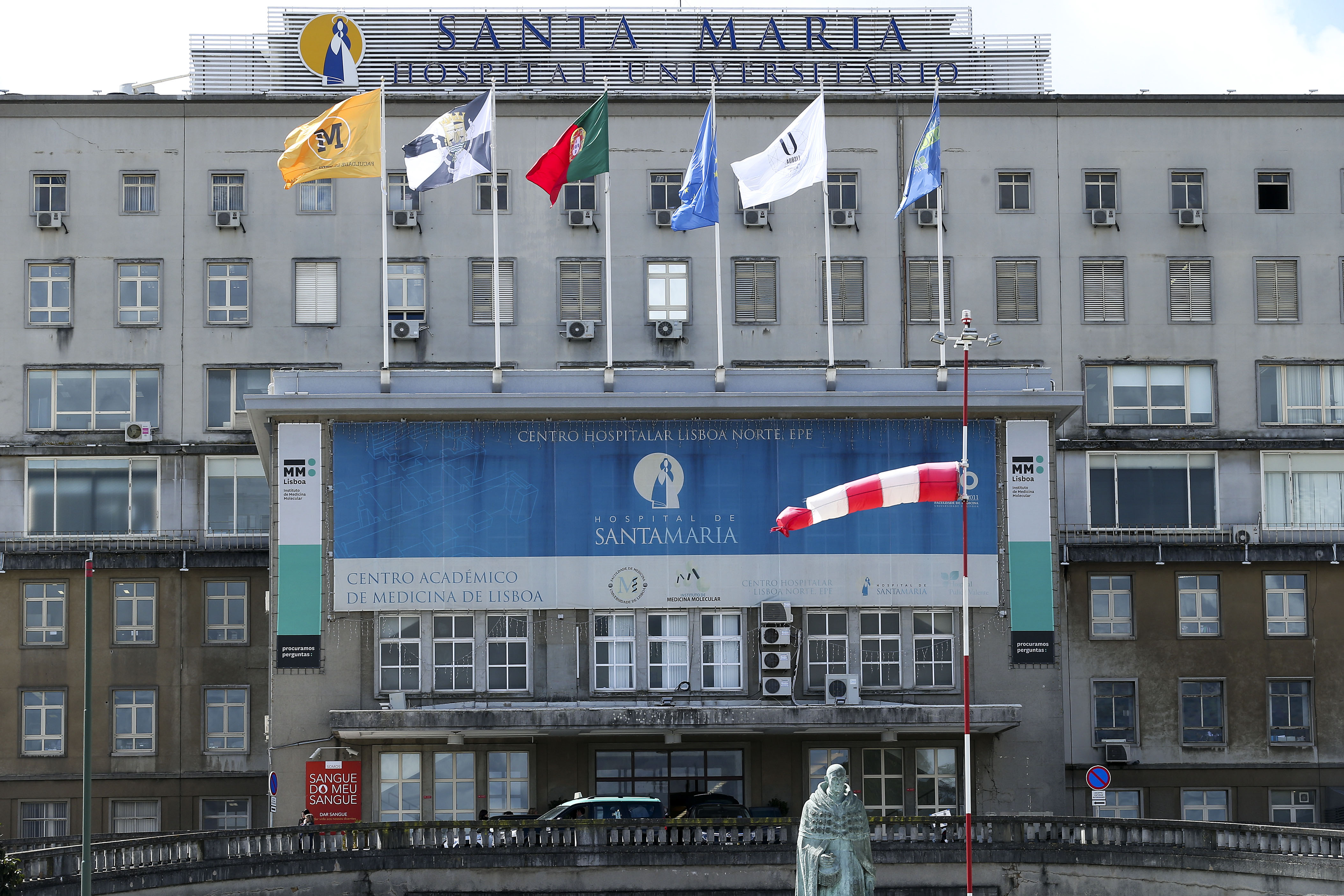 Hospital Santa Maria enviou 137 mulheres para abortar no privado por fecho de consulta
