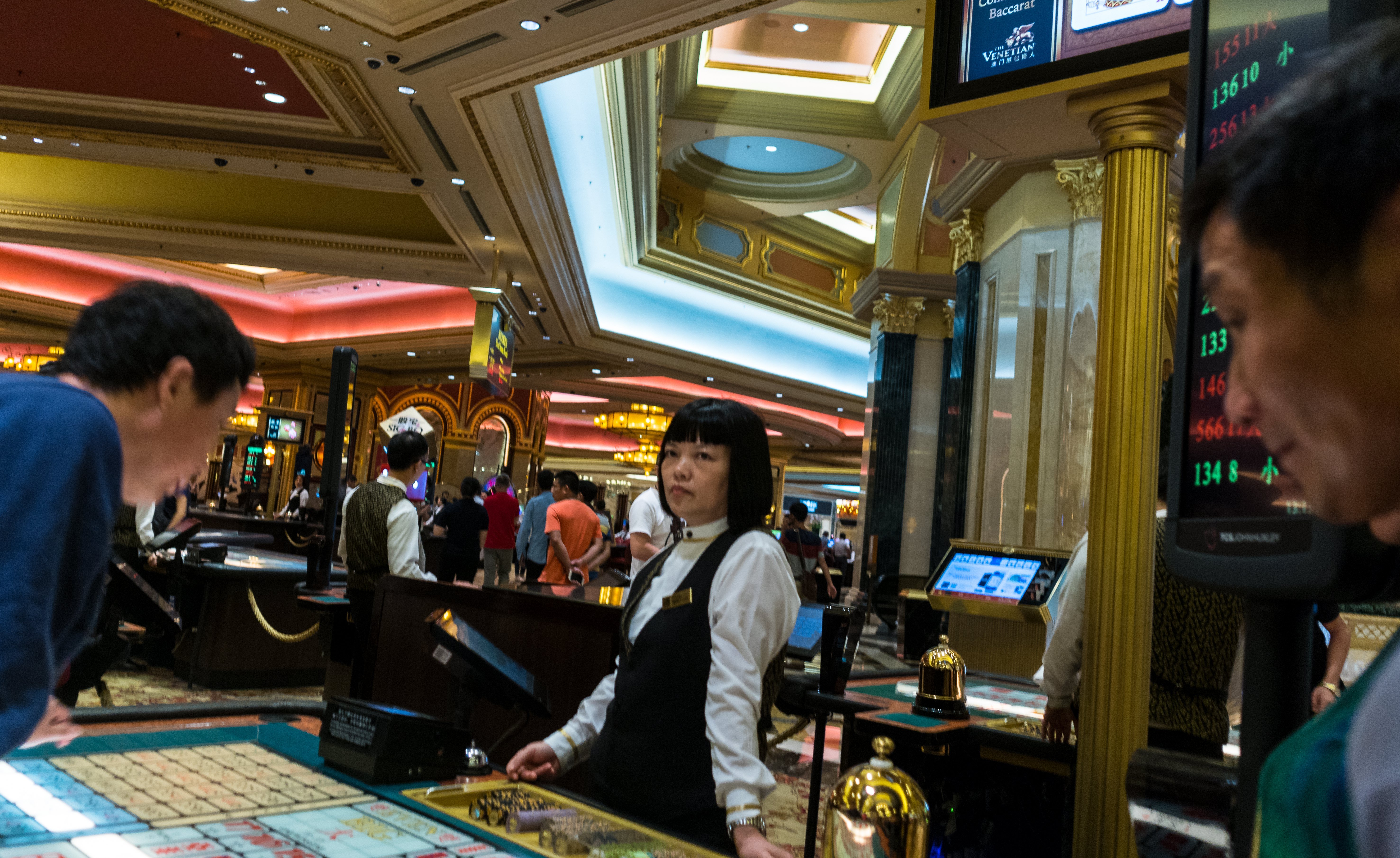 Receitas dos casinos de Macau sobem 36,4% em janeiro