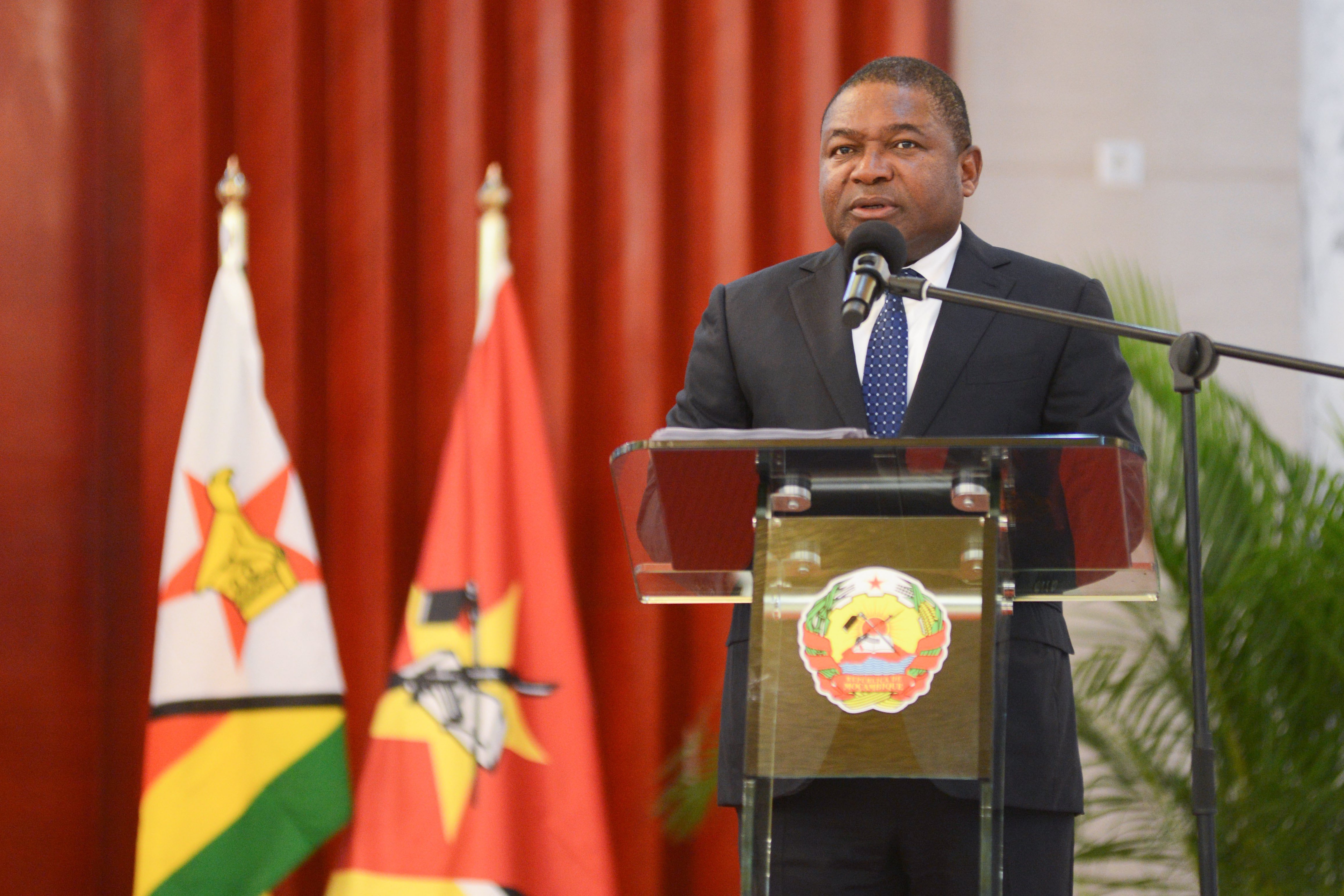 PR moçambicano anuncia revisão da Constituição no âmbito das negociações de paz