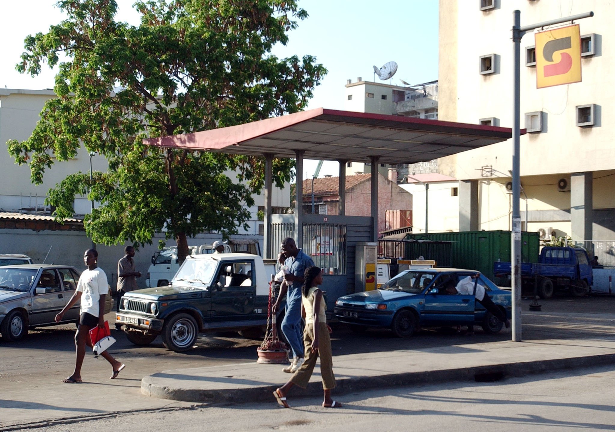 Sonangol defende aumento dos combustíveis em Angola
