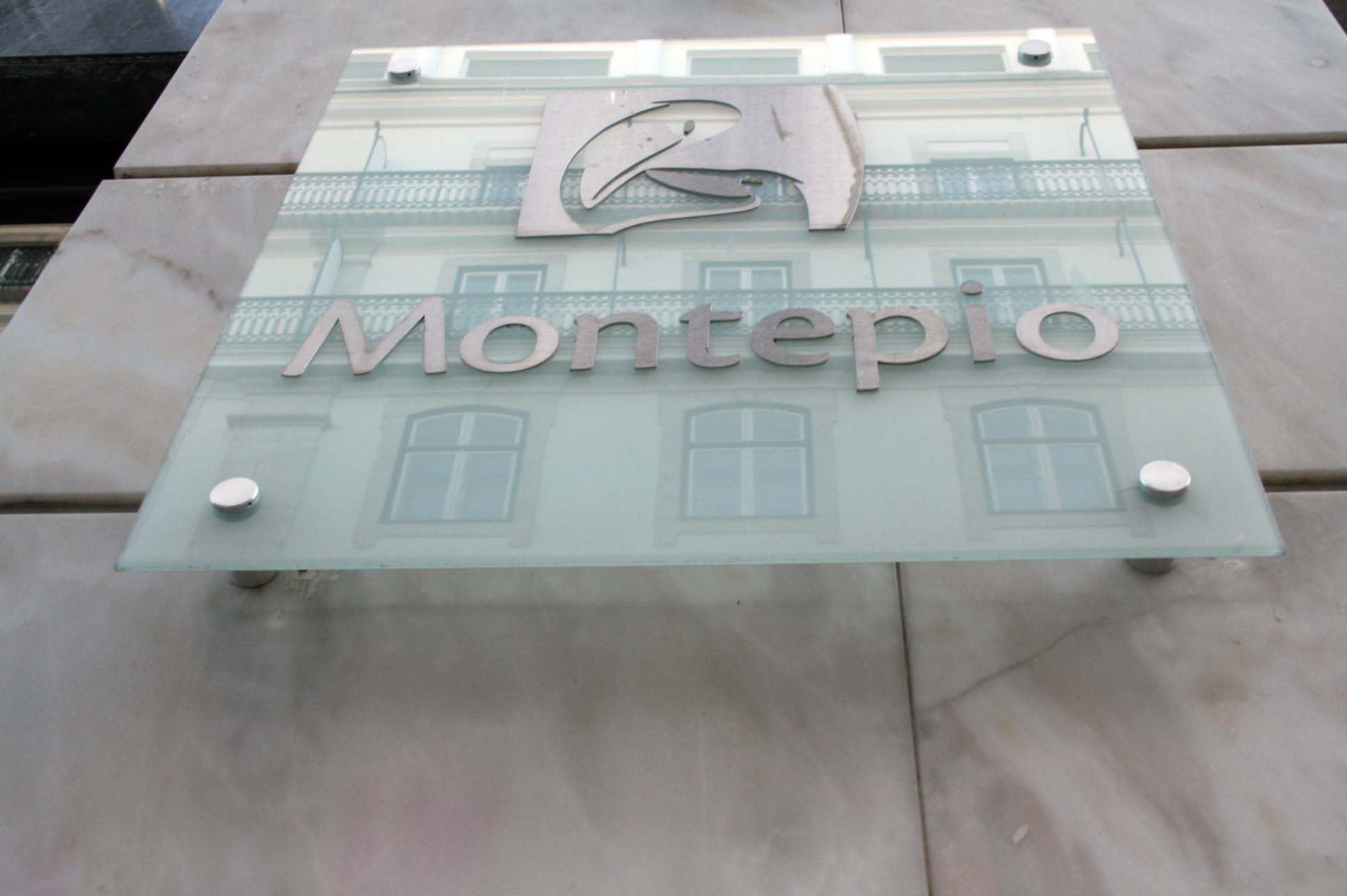 Banco Montepio passa de prejuízos a lucros de 30,1ME em 2017