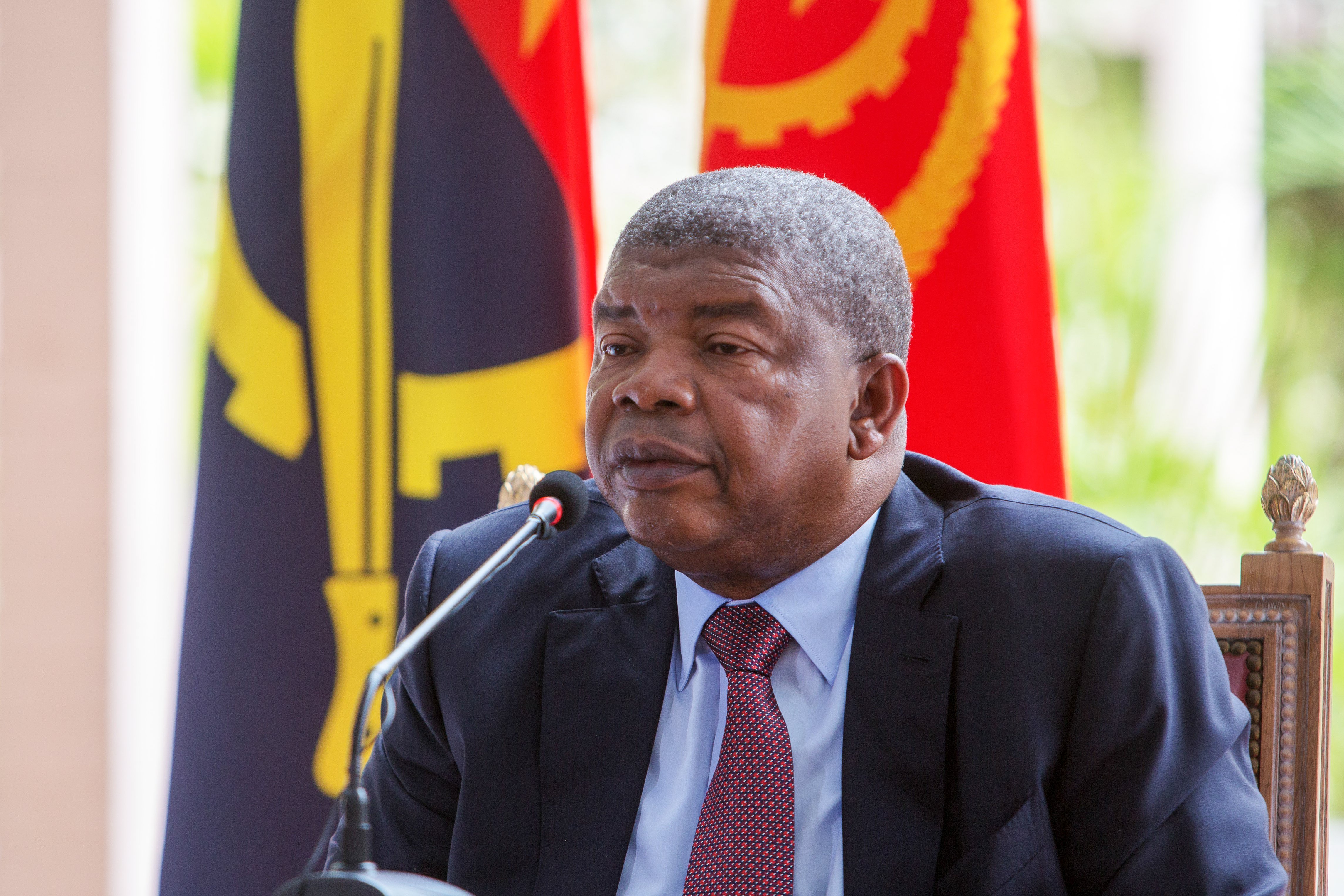 Presidente angolano propõe realização das primeiras eleições autárquicas em 2020