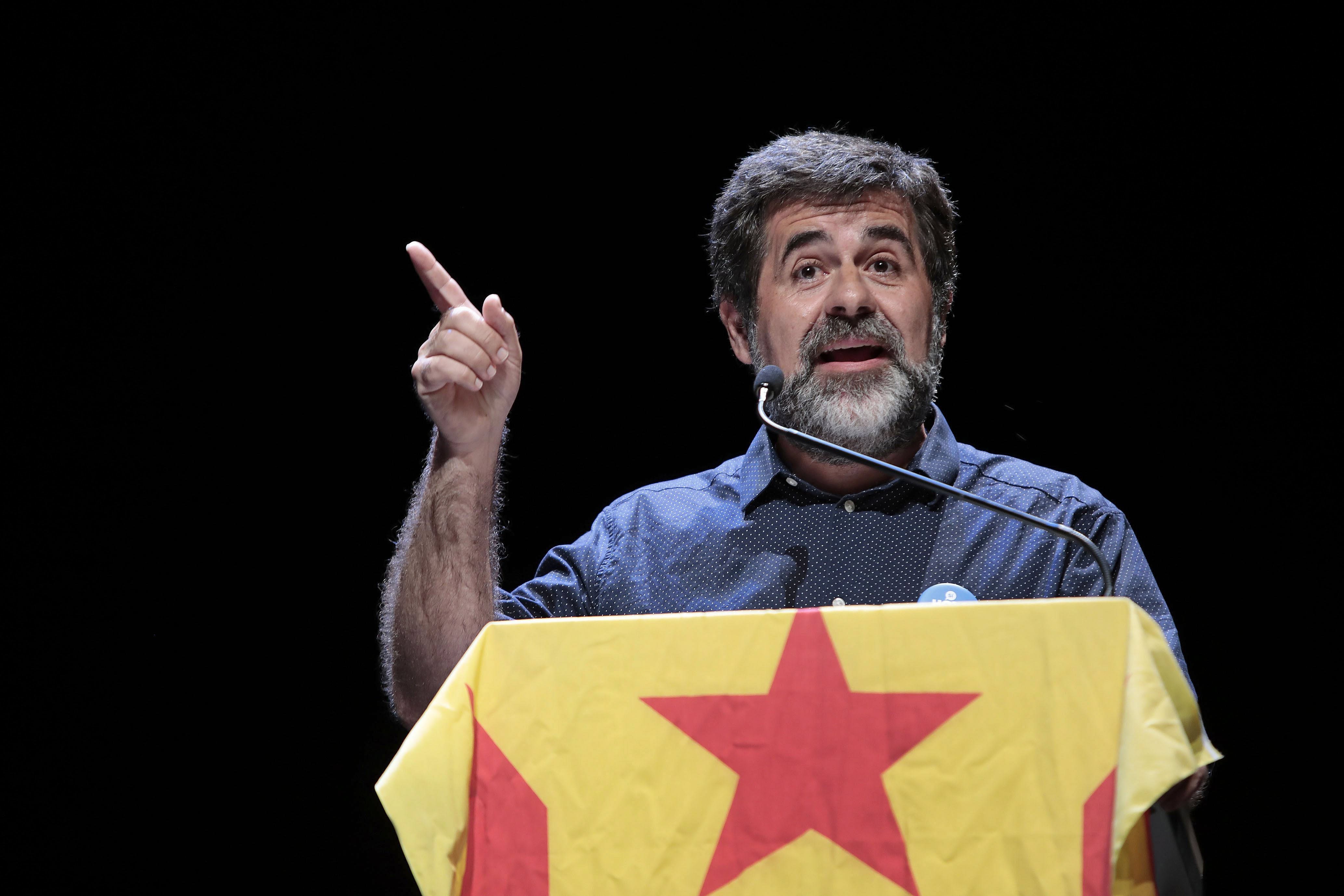 Candidato independentista detido renuncia à candidatura na Catalunha