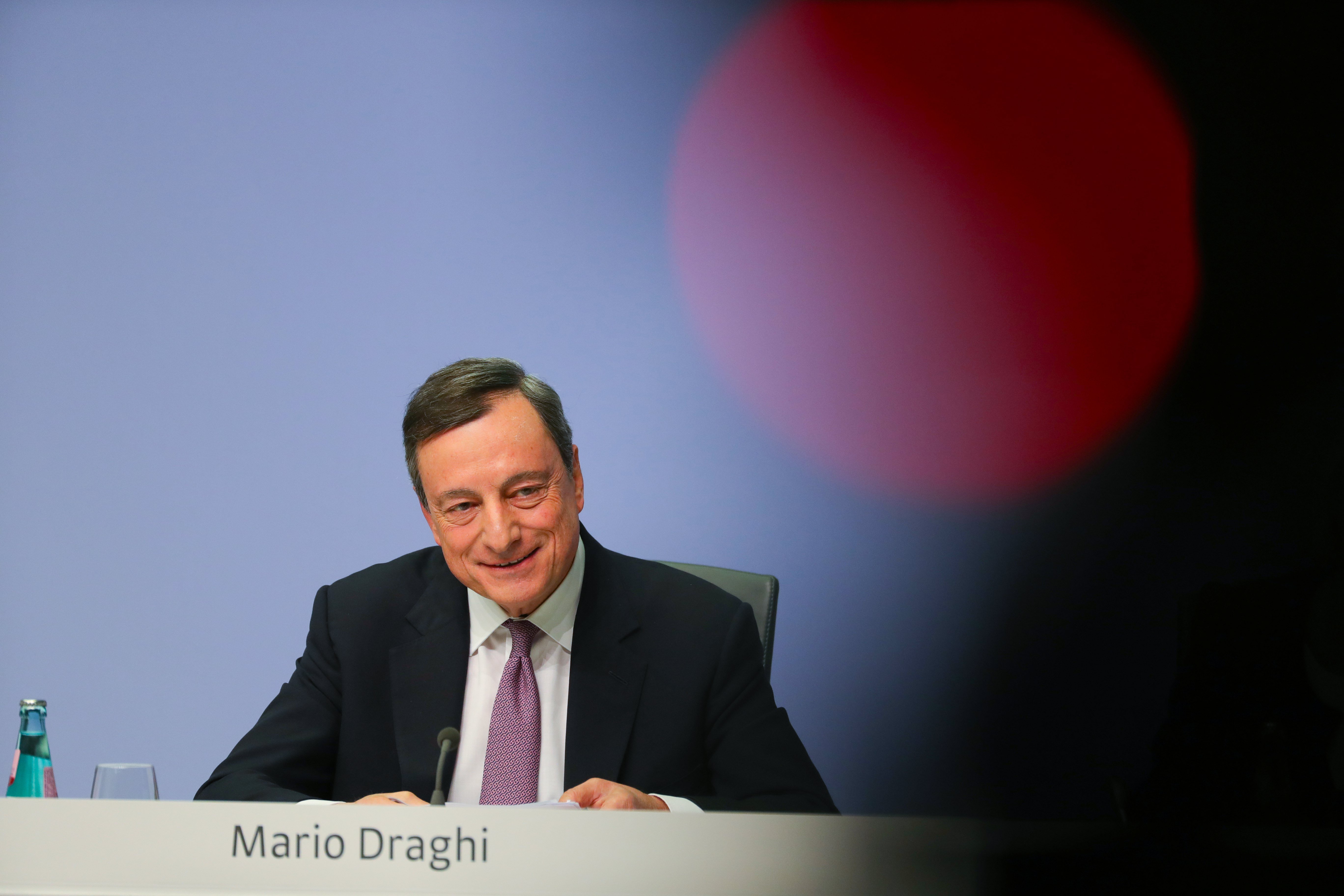 BCE revê em baixa para 1,4% previsão de inflação para 2019 na zona euro