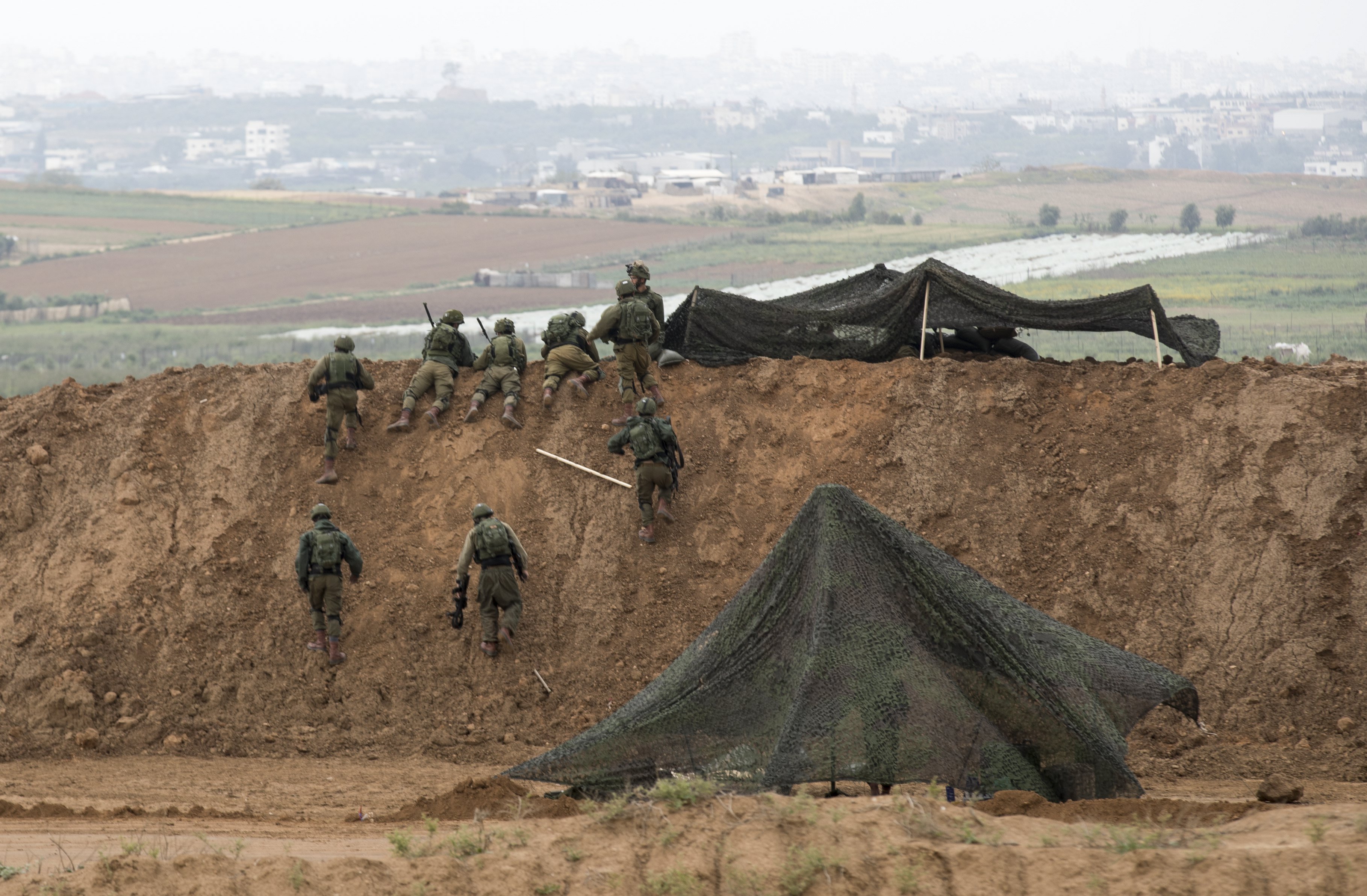 Confrontos na fronteira de Gaza com Israel fazem pelo menos 5 mortos