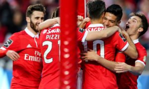 Benfica bate Vitória de Guimarães com &#8216;bis&#8217; de Jonas e sobe à liderança