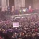 Vídeo: Milhares de pessoas, em coro, despedem-se de Davide Astori