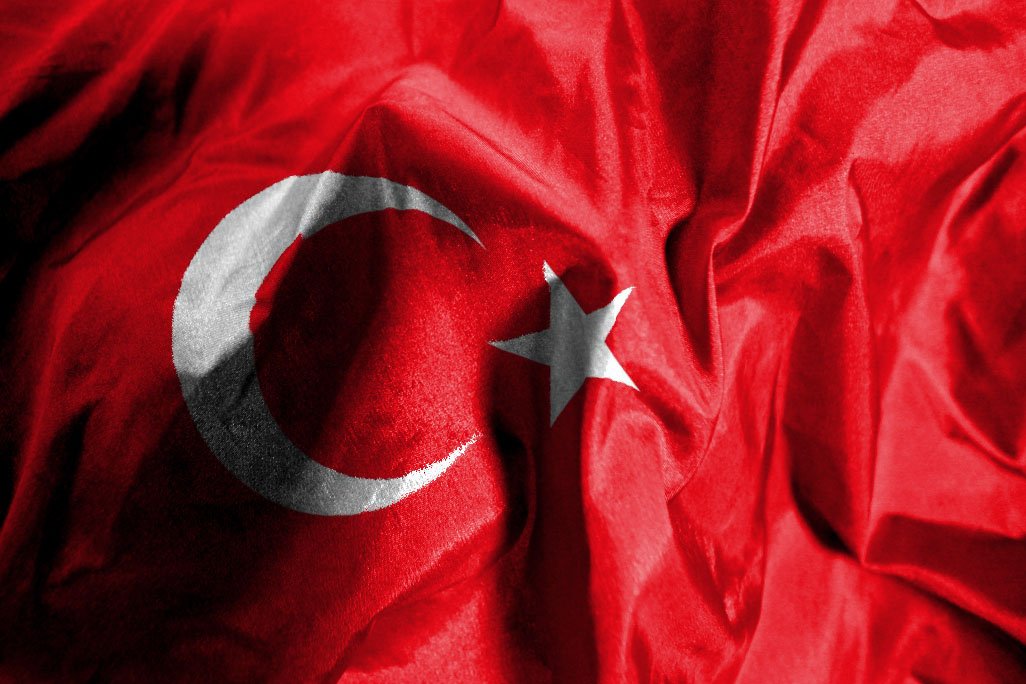 Quatro mortos em tiroteio numa universidade na Turquia