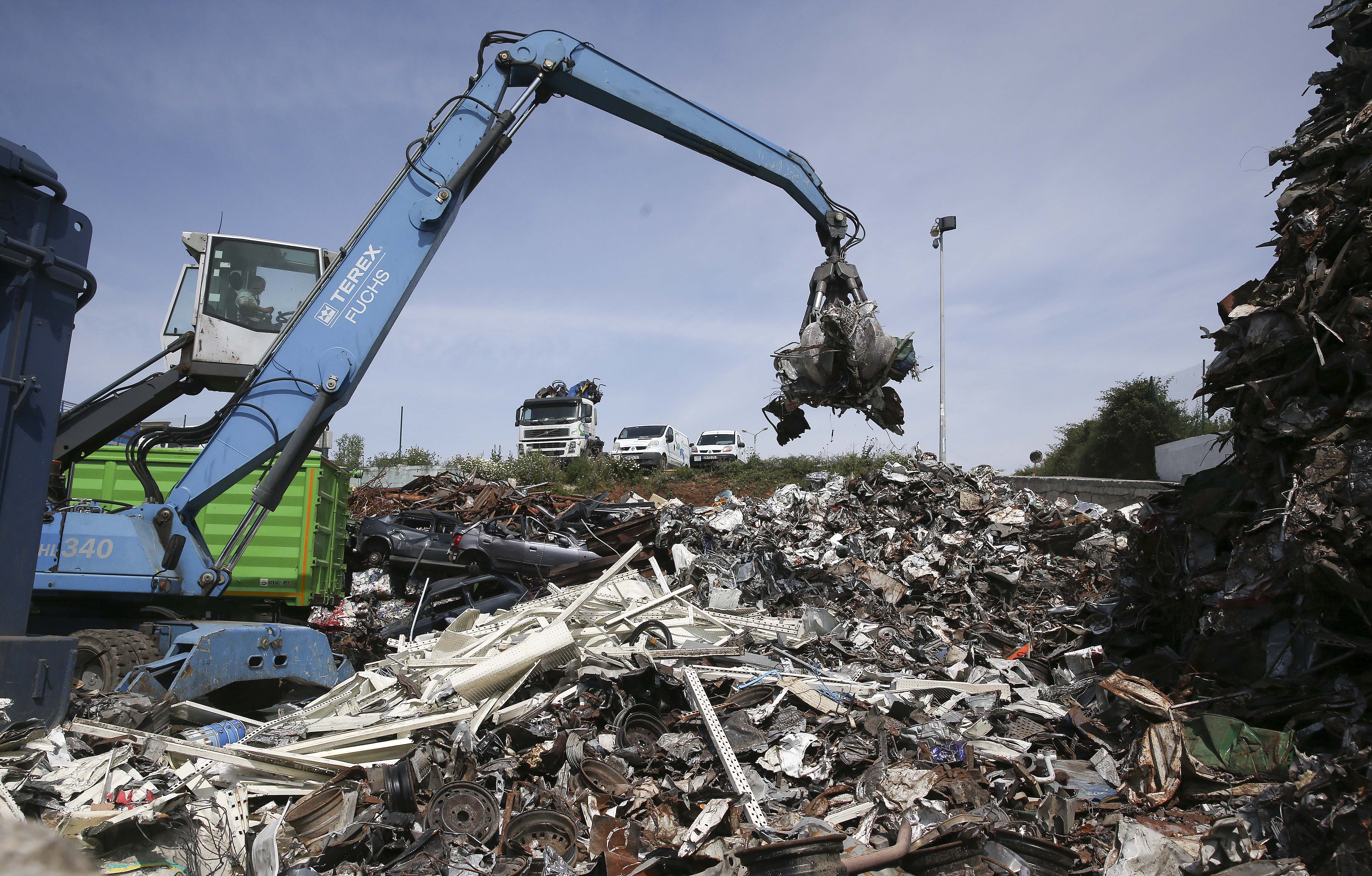 PE aprova regras para aumentar reciclagem e reduzir deposição em aterros na UE