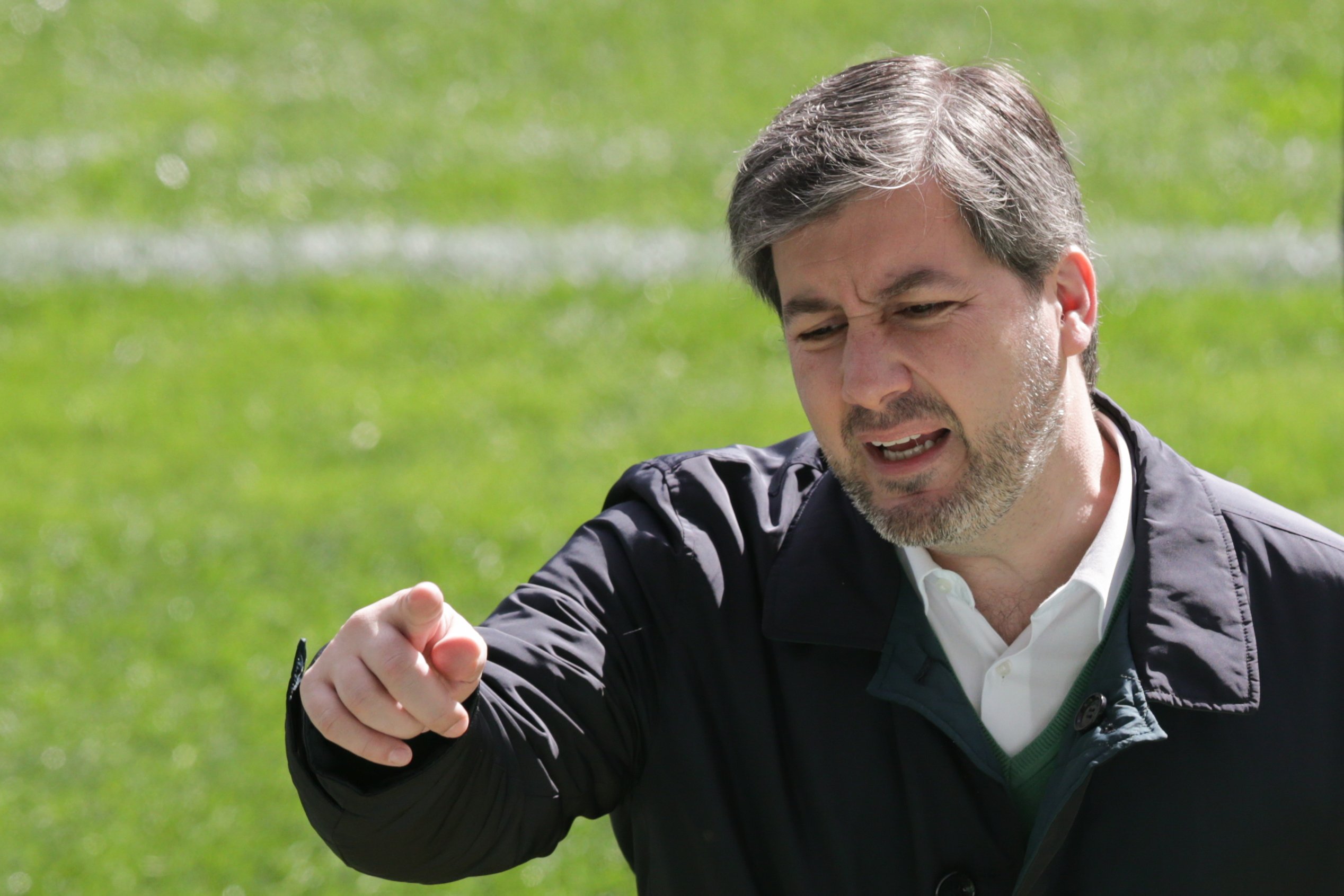 Bruno de Carvalho diz que &#8220;serão mantidos processos disciplinares&#8221; no Sporting
