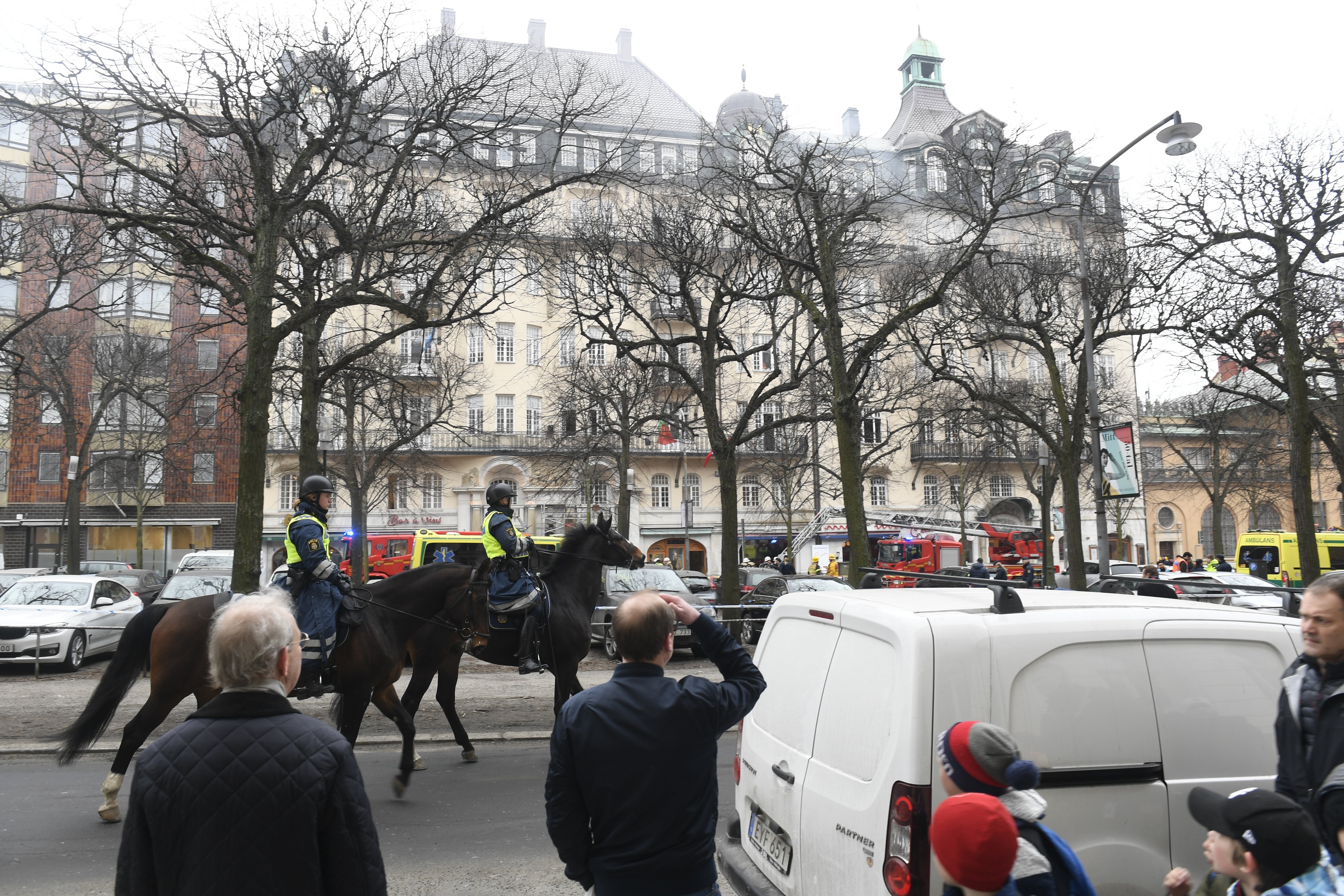 Polícia sueca deteve suspeito de provocar fogo na embaixada de Portugal