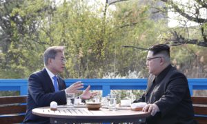 As duas Coreias vão procurar um &#8220;regime de paz permanente&#8221;