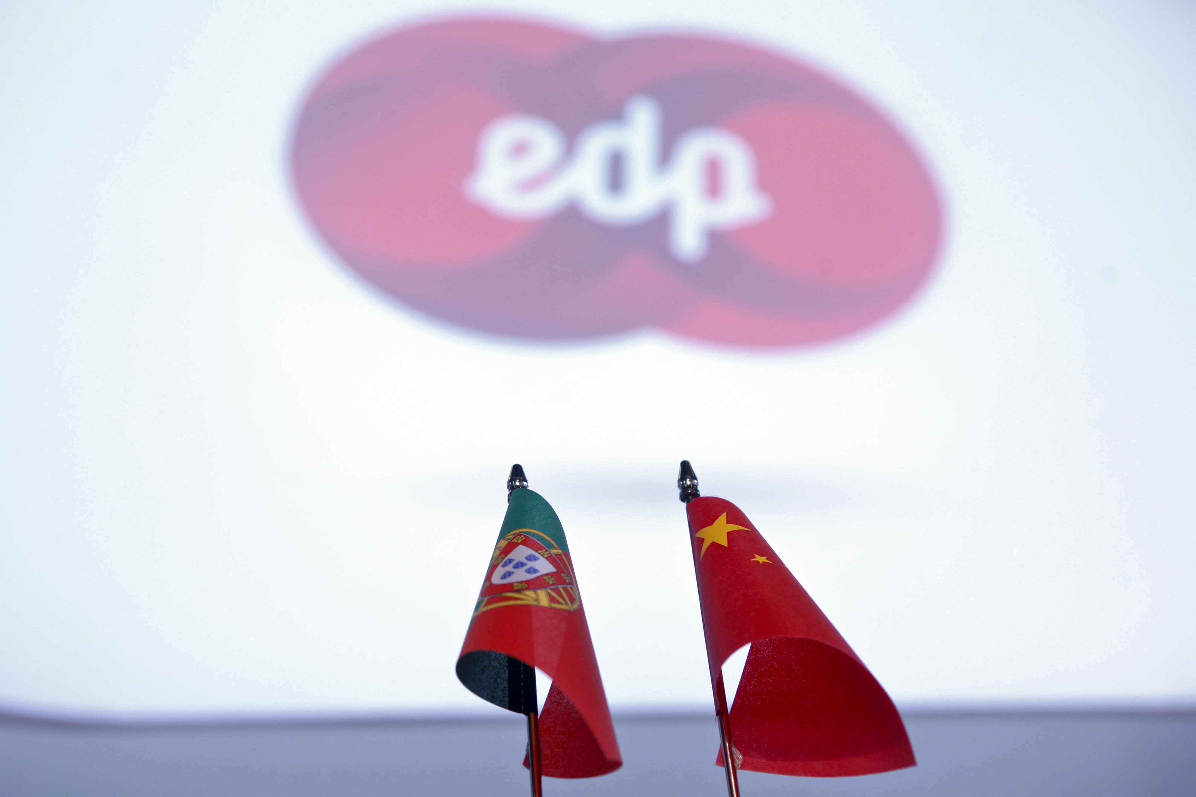 China Three Gorges lança OPA sobre EDP oferecendo 3,26 euros por ação