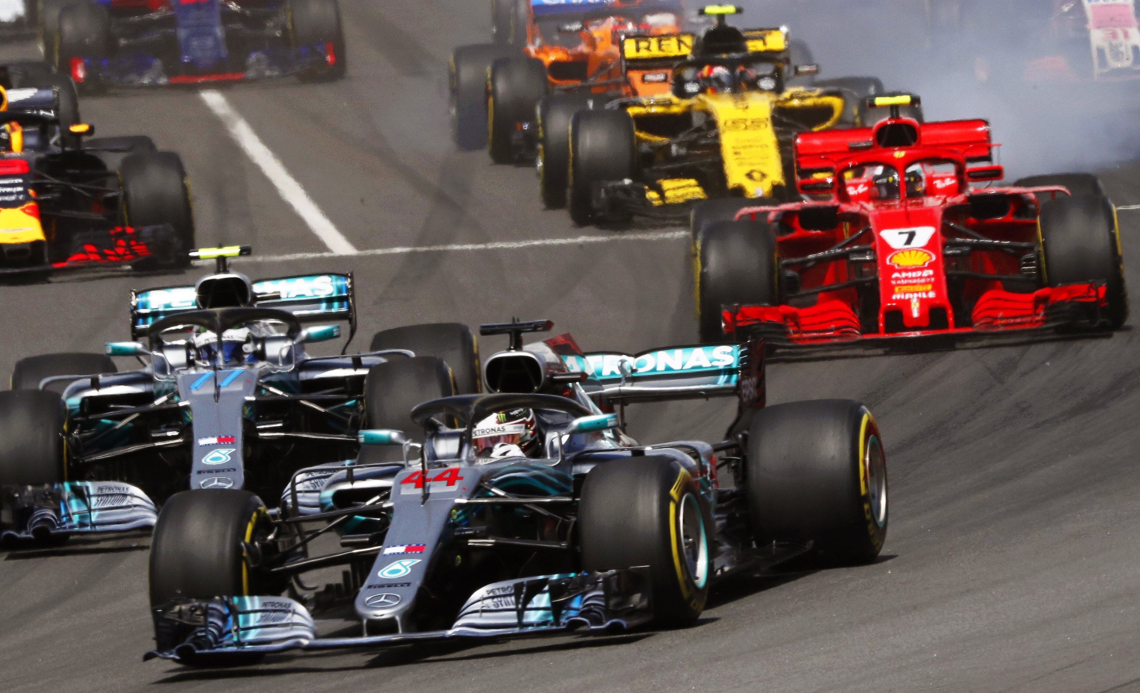 Lewsis Hamilton vence GP de Espanha e alarga liderança no Mundial de Fórmula 1