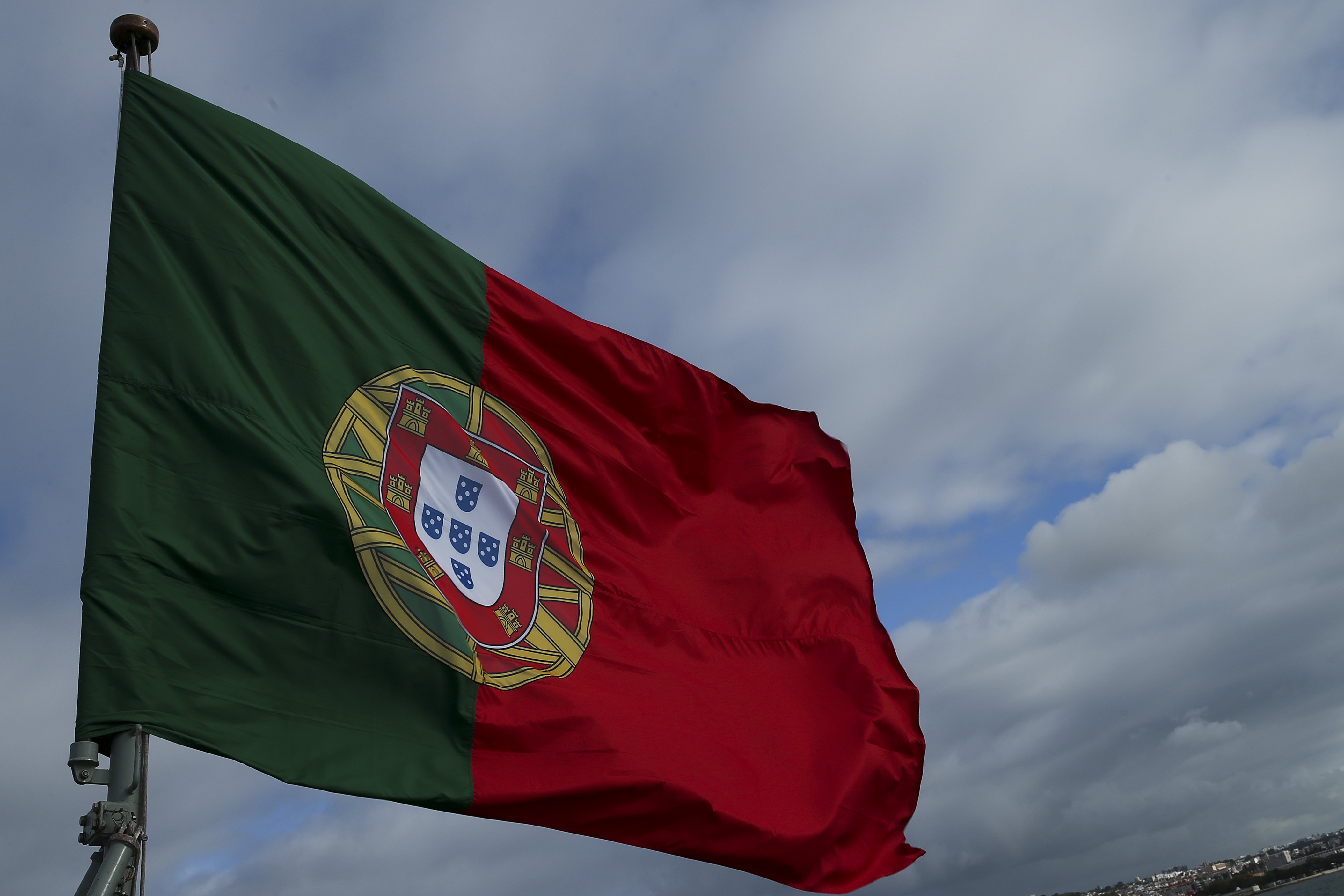 Portugal colocou 1.000 ME de dívida a longo prazo a juros mais altos
